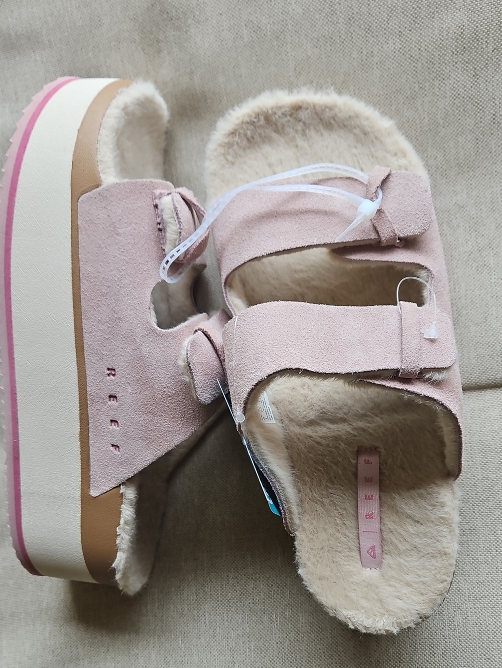 REEF Ojai Ciara Faux-Fur Lined Platform Slides Sandals, Pale Mauve- Sz 9, 40